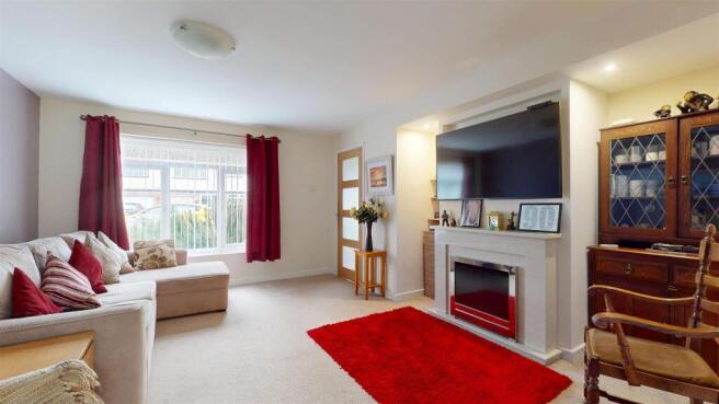 Sitting/Dining Room