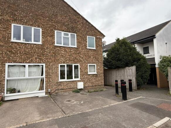 WhatsApp Image 2025-10-10 at 12.39.10 PM (4).jpeg