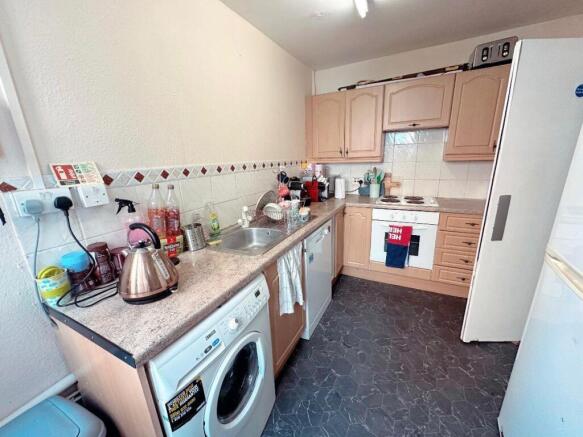 WhatsApp Image 2024-05-08 at 15.29.31 (1).jpeg