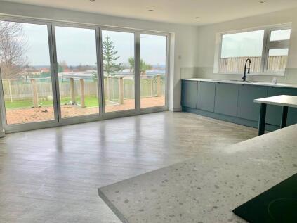 Kylemore Drive, Wirral, Merseyside, CH61