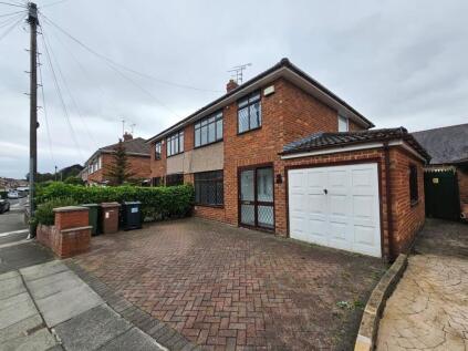 Ambleside Close, Bromborough, Wirral, Merseyside, CH62