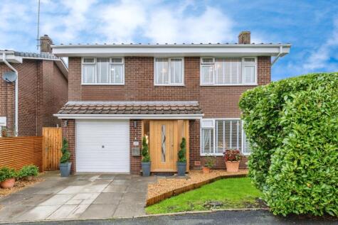 Colliery Green Court, Little Neston, Neston, Cheshire, CH64