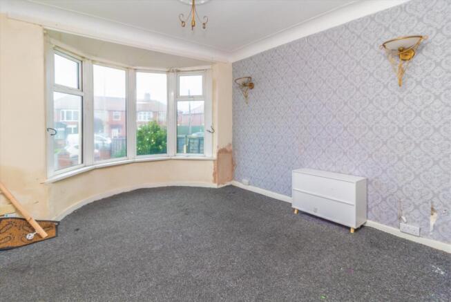 Lounge image 2