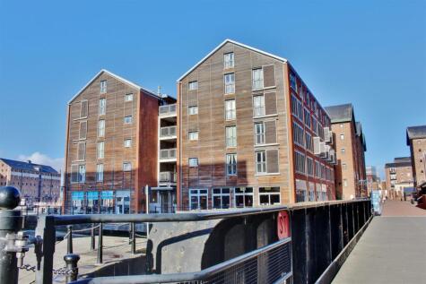 Merchants Quay, Gloucester Docks