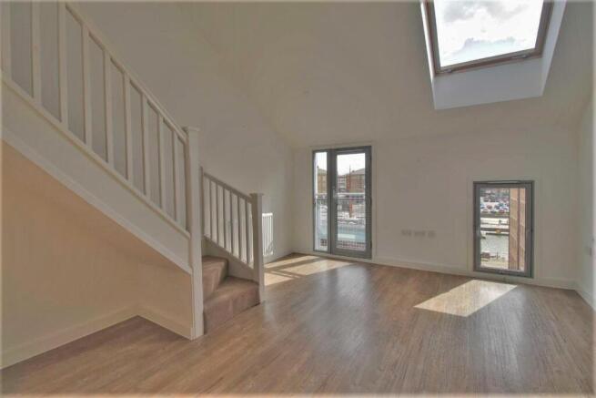 Open Plan Living/Dining