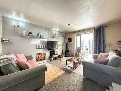 Main Street, Cayton, YO11