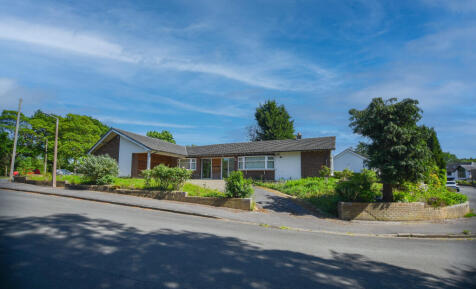 The Spinney, Cheadle