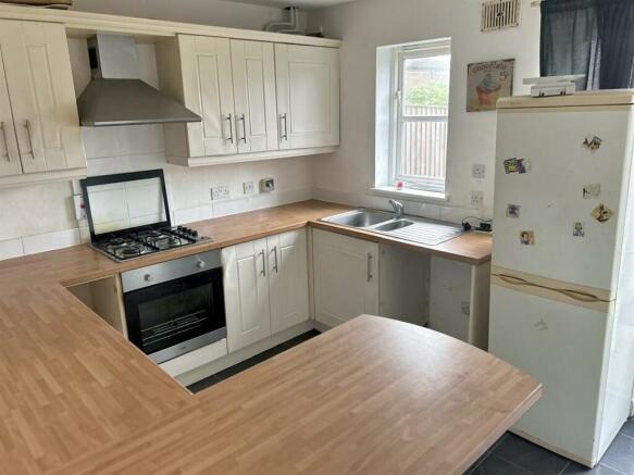 Fitted Dining Kitchen: