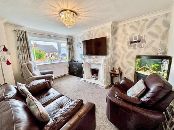 Living Room: