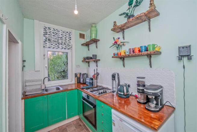 Fitted Kitchen: