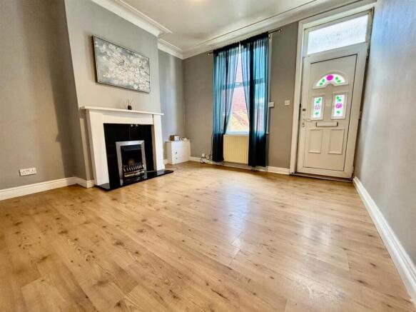 Living Room: