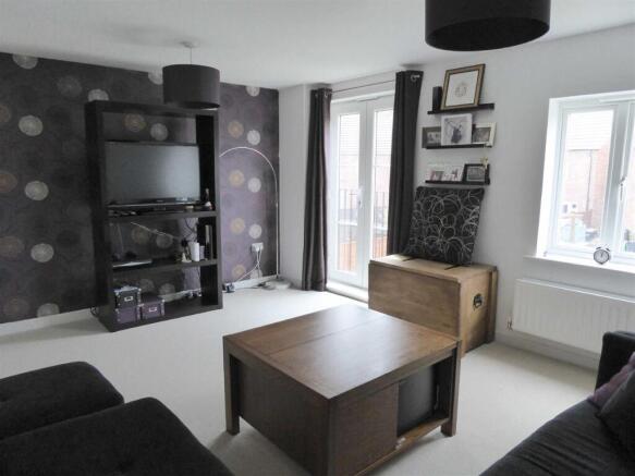 Living Room: