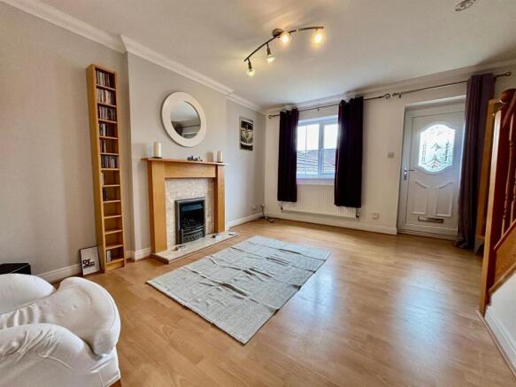 Living Room: