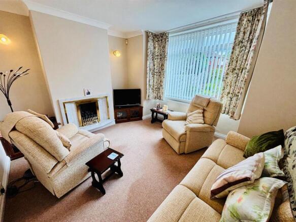 Living Room: