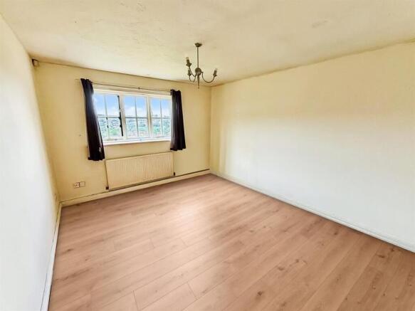 Living Room: