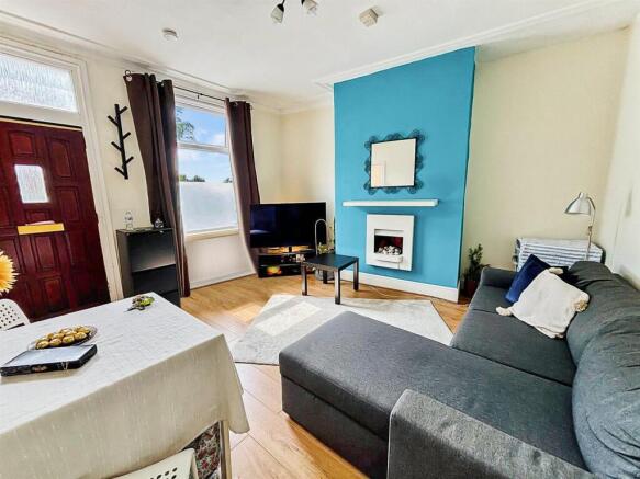 Living Room: