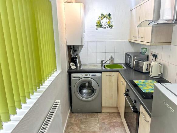 Fitted Kitchen: