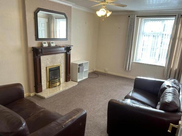 Living Room: