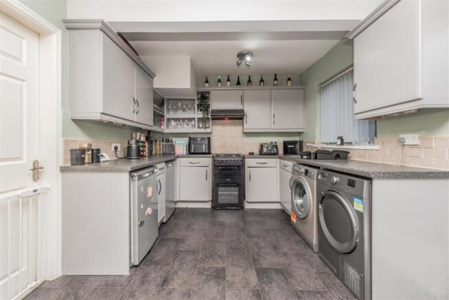 Fitted Dining Kitchen: