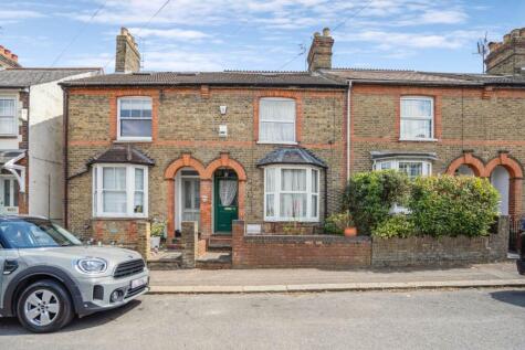 Rudolph Road, Bushey Village