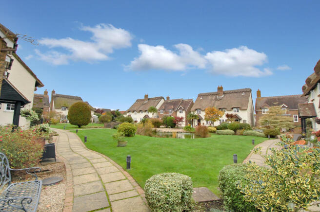 Two Bedroom Semi-Detached in Waterford Gardens, C