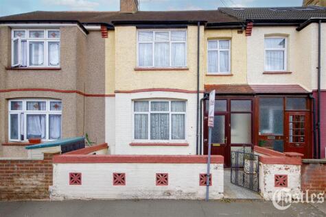 Boundary Road, Wood Green, N22