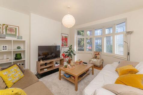 Mansfield Avenue, London
