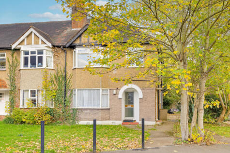 Beresford Gardens, Enfield