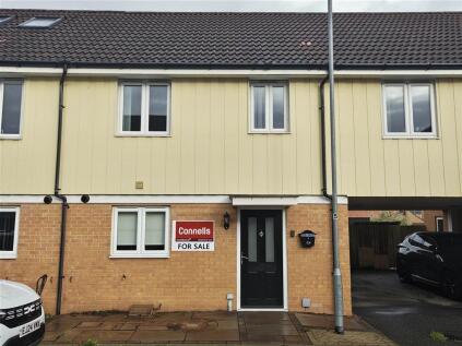 Redwing Close, Stanway, COLCHESTER