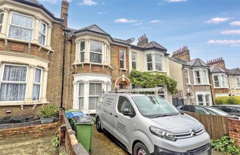 Charlton Lane, CHARLTON