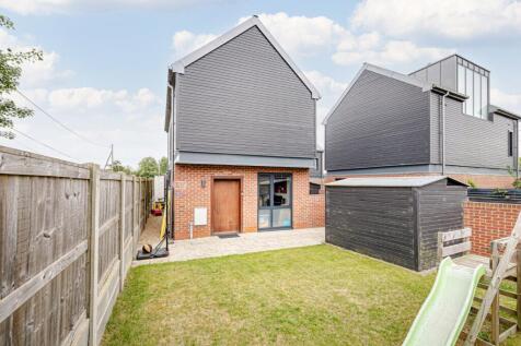 Cambridge Walk, Henham, Bishop's Stortford, Essex, CM22