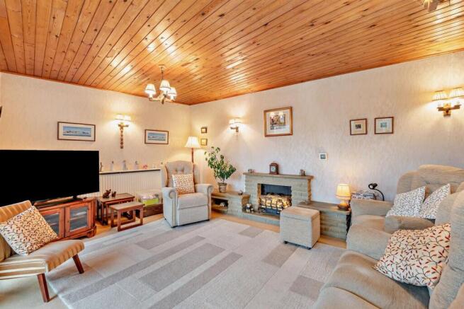 8633611-interior17-800.jpg