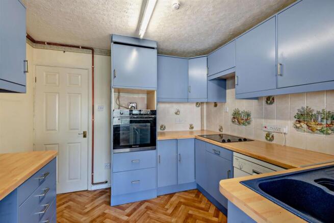 8639210-interior08-800.jpg