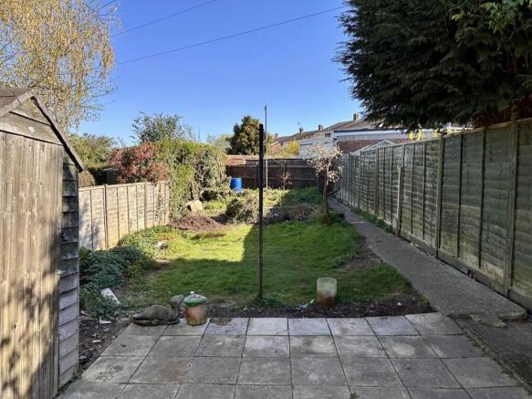 Garden shot 1.jpg