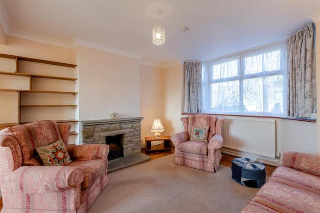 8637847-interior05.jpg