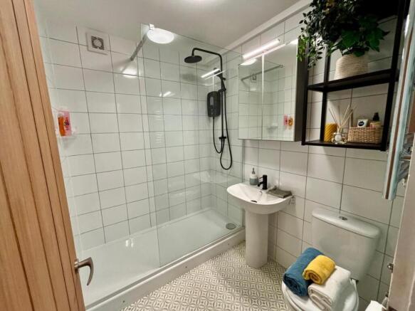 Bathroom.jpeg