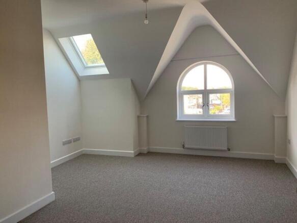 119996752_3925296817