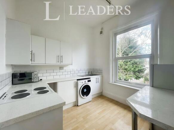 f065dca9-Kitchen1_F4