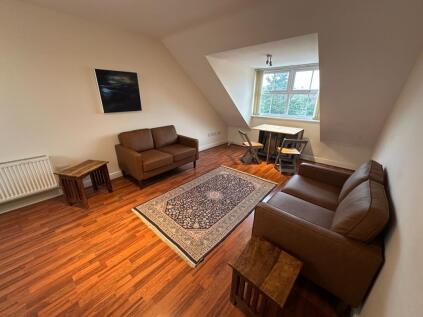 Florence Villas, Burton-on-Trent, DE13