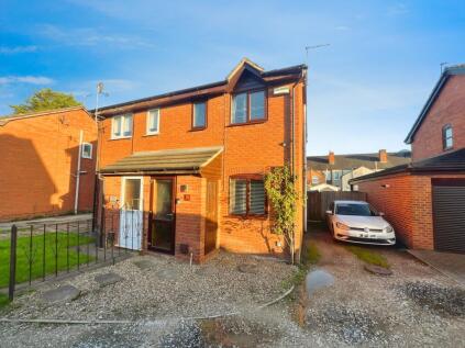 Rose Cottage Gardens, Burton-on-Trent, DE14