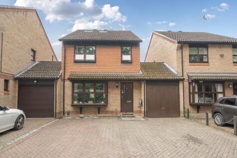 Horsell, Woking,  Surrey, GU21