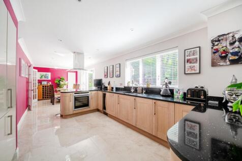 Woking, Surrey, GU22