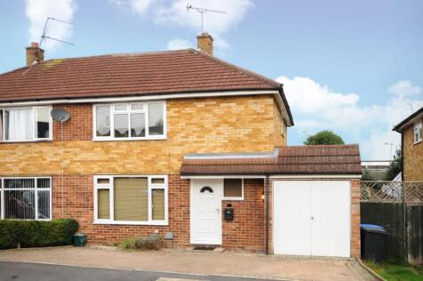 St. Johns,  Woking, Surrey, GU21