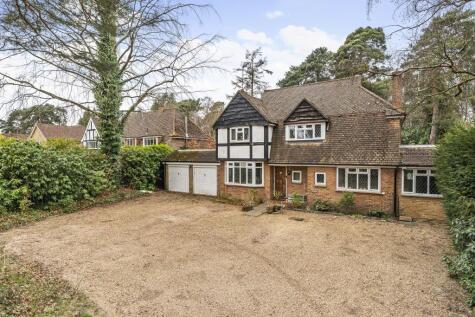 Pyford, Woking, GU22