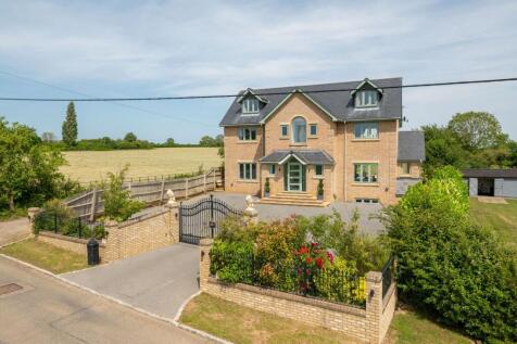 Chequers Hill, Wilden, MK44