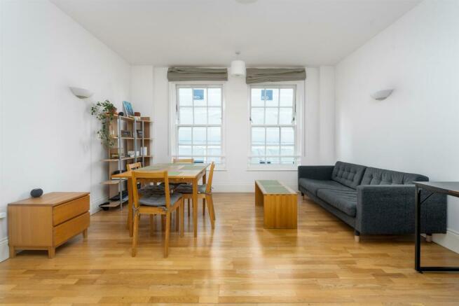 05 To Let 1 Bedroom Flat lever Street EC1 www.isli