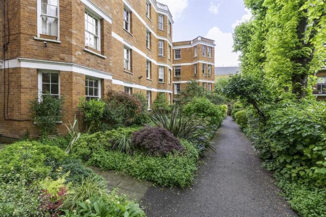 18 1 Bedroom www.islingtonproperties.com Photos Fl