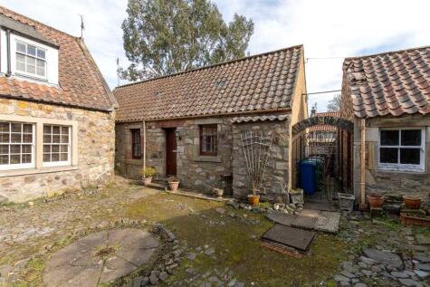 Parliament Square, Cross Wynd, Falkland, KY15