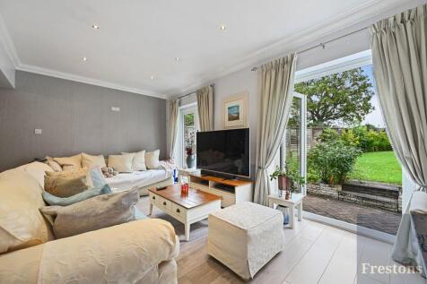 Well Road, Barnet, London, EN5 