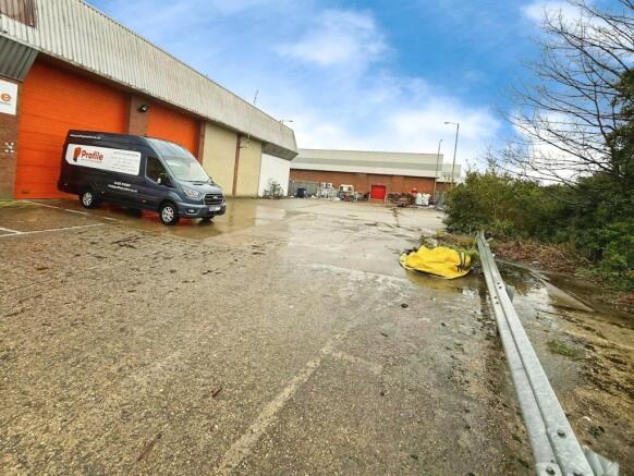 b379a6da74ad66764cea7d8ade9365e20850img20251201w